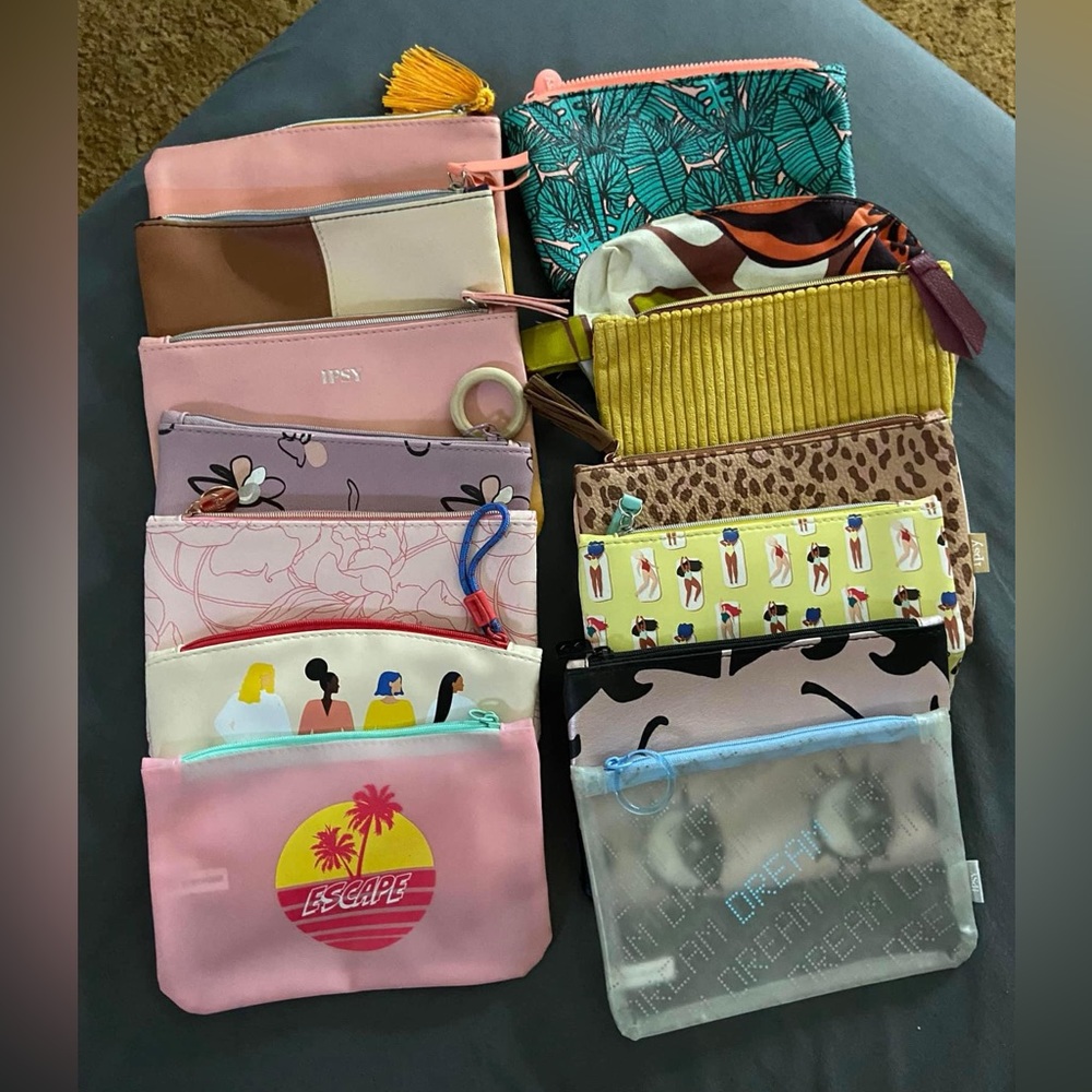14 IPSY makeup bags.